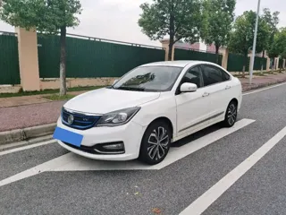 Dongfeng Aeolus E70 2019 купить из Китая, цена 821 000 ₽ — Suifenhe Auto