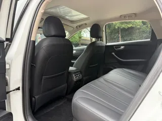Roewe D7 2024 купить из Китая, цена 2 525 000 ₽ — Suifenhe Auto