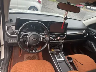 Kia KX3 2021 купить из Китая, цена 1 631 000 ₽ — Suifenhe Auto