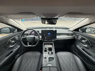 Chery Arrizo 8 PRO 2025 купить из Китая, цена 2 991 000 ₽ — Suifenhe Auto