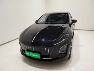 Hongqi E-QM5 2024 купить из Китая, цена 1 929 000 ₽ — Suifenhe Auto