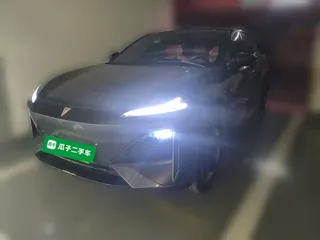 Deepal S07 2025 купить из Китая, цена 4 002 000 ₽ — Suifenhe Auto