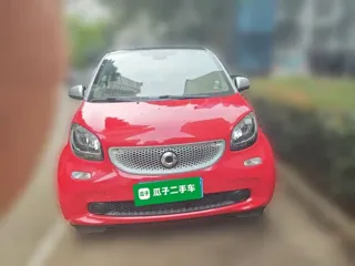 smart fortwo 2018 купить из Китая, цена 1 365 000 ₽ — Suifenhe Auto
