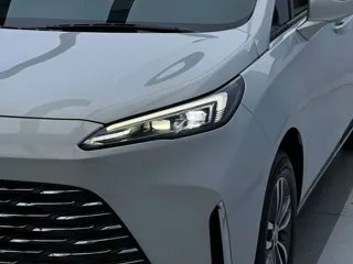 Buick GL8 2026 купить из Китая, цена 5 405 000 ₽ — Suifenhe Auto