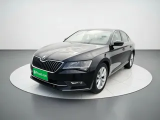 Skoda Superb 2018 купить из Китая, цена 1 294 000 ₽ — Suifenhe Auto