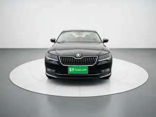 Skoda Superb 2018 купить из Китая, цена 1 294 000 ₽ — Suifenhe Auto