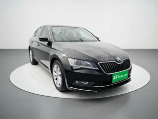 Skoda Superb 2018 купить из Китая, цена 1 294 000 ₽ — Suifenhe Auto