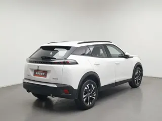 Peugeot 2008 2022 купить из Китая, цена 1 116 000 ₽ — Suifenhe Auto