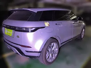 Land Rover Range Rover Evoque 2024 купить из Китая, цена 4 103 000 ₽ — Suifenhe Auto
