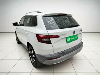 Skoda Karoq 2018 купить из Китая, цена 1 310 000 ₽ — Suifenhe Auto