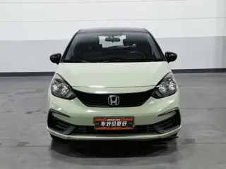 Honda Fit 2022 купить из Китая, цена 1 167 000 ₽ — Suifenhe Auto