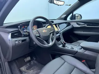 Cadillac XT6 2026 купить из Китая, цена 6 643 000 ₽ — Suifenhe Auto