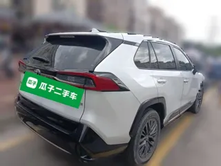 Toyota Wildlander 2025 купить из Китая, цена 3 705 000 ₽ — Suifenhe Auto