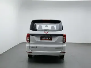 Wuling Hongguang 2023 купить из Китая, цена 986 000 ₽ — Suifenhe Auto