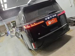 Voyah Dreamer 2026 купить из Китая, цена 6 772 000 ₽ — Suifenhe Auto