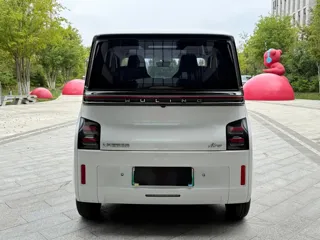 Wuling Air ev 2022 купить из Китая, цена 1 111 000 ₽ — Suifenhe Auto
