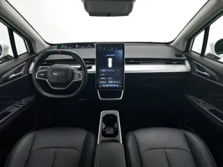 Hozon Neta V 2022 купить из Китая, цена 2 763 000 ₽ — Suifenhe Auto