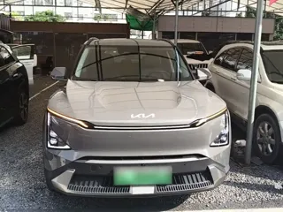 Kia EV5 2024 купить из Китая, цена 3 075 000 ₽ — Suifenhe Auto