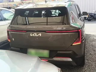 Kia EV5 2024 купить из Китая, цена 3 075 000 ₽ — Suifenhe Auto