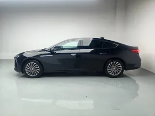Buick LaCrosse 2024 купить из Китая, цена 3 920 000 ₽ — Suifenhe Auto