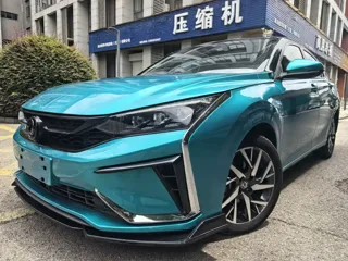 Dongfeng Aeolus Yixuan 2020 купить из Китая, цена 970 000 ₽ — Suifenhe Auto