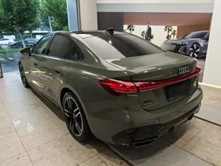 Audi A5L 2025 купить из Китая, цена 6 152 000 ₽ — Suifenhe Auto
