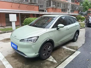 Hozon Neta V 2023 купить из Китая, цена 1 158 000 ₽ — Suifenhe Auto