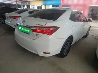 Toyota Corolla 2018 купить из Китая, цена 1 204 000 ₽ — Suifenhe Auto