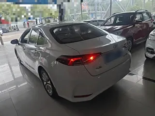 Toyota Corolla 2021 купить из Китая, цена 1 453 000 ₽ — Suifenhe Auto