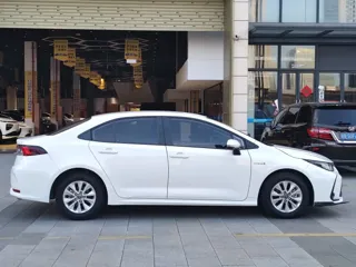 Toyota Corolla 2024 купить из Китая, цена 1 847 000 ₽ — Suifenhe Auto