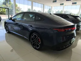 Nissan N7 2025 купить из Китая, цена 3 858 000 ₽ — Suifenhe Auto