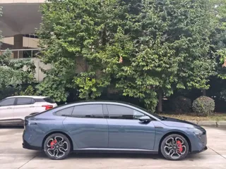 Nissan N7 2025 купить из Китая, цена 3 678 000 ₽ — Suifenhe Auto