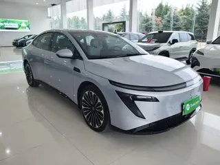 Nissan N7 2025 купить из Китая, цена 3 345 000 ₽ — Suifenhe Auto