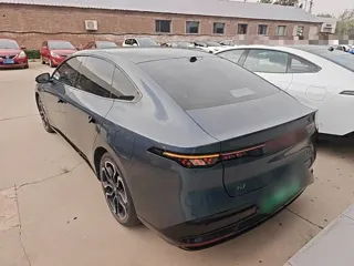 Nissan N7 2025 купить из Китая, цена 3 713 000 ₽ — Suifenhe Auto
