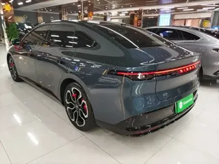 Nissan N7 2025 купить из Китая, цена 3 834 000 ₽ — Suifenhe Auto