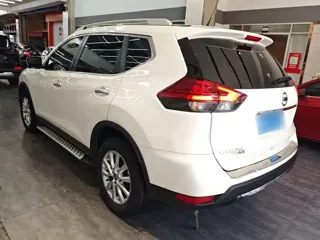 Nissan X-Trail 2022 купить из Китая, цена 1 963 000 ₽ — Suifenhe Auto