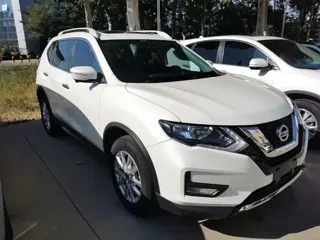 Nissan X-Trail 2020 купить из Китая, цена 2 065 000 ₽ — Suifenhe Auto