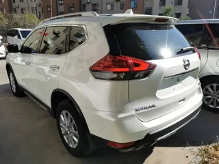 Nissan X-Trail 2020 купить из Китая, цена 2 065 000 ₽ — Suifenhe Auto