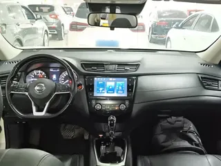 Nissan X-Trail 2021 купить из Китая, цена 2 290 000 ₽ — Suifenhe Auto