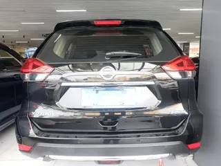 Nissan X-Trail 2021 купить из Китая, цена 2 286 000 ₽ — Suifenhe Auto