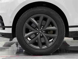 Land Rover Range Rover Velar 2024 купить из Китая, цена 6 564 000 ₽ — Suifenhe Auto