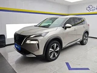 Nissan X-Trail 2023 купить из Китая, цена 4 754 000 ₽ — Suifenhe Auto