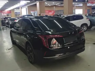 Hongqi E-QM5 2023 купить из Китая, цена 1 568 000 ₽ — Suifenhe Auto