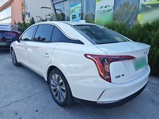 Hongqi E-QM5 2024 купить из Китая, цена 1 717 000 ₽ — Suifenhe Auto