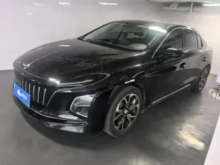 Hongqi E-QM5 2023 купить из Китая, цена 1 552 000 ₽ — Suifenhe Auto