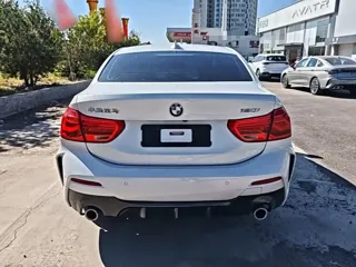 BMW 1-Series 2021 купить из Китая, цена 1 754 000 ₽ — Suifenhe Auto