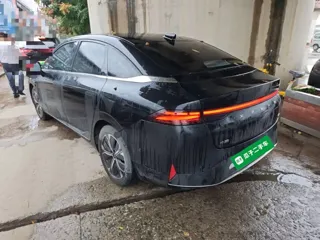 XPeng P5 2022 купить из Китая, цена 3 558 000 ₽ — Suifenhe Auto