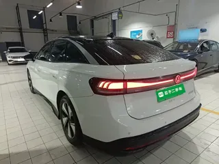 Volkswagen ID.7 2025 купить из Китая, цена 3 611 000 ₽ — Suifenhe Auto
