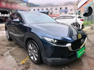 Mazda CX-30 2021 купить из Китая, цена 2 037 000 ₽ — Suifenhe Auto