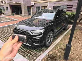 Audi Q5 2024 купить из Китая, цена 5 120 000 ₽ — Suifenhe Auto
